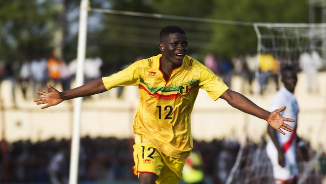 Moussa Doumbia lors du match Mali-Nigeria (1-1) au Stade Robert Diochon ( France)